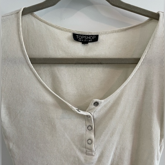 Topshop Cropped white top Size2 - Picture 4 of 5